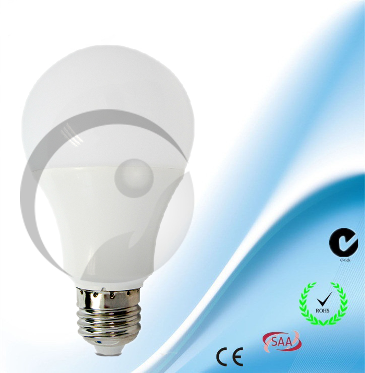 E27 LED Ball Bulb 7W